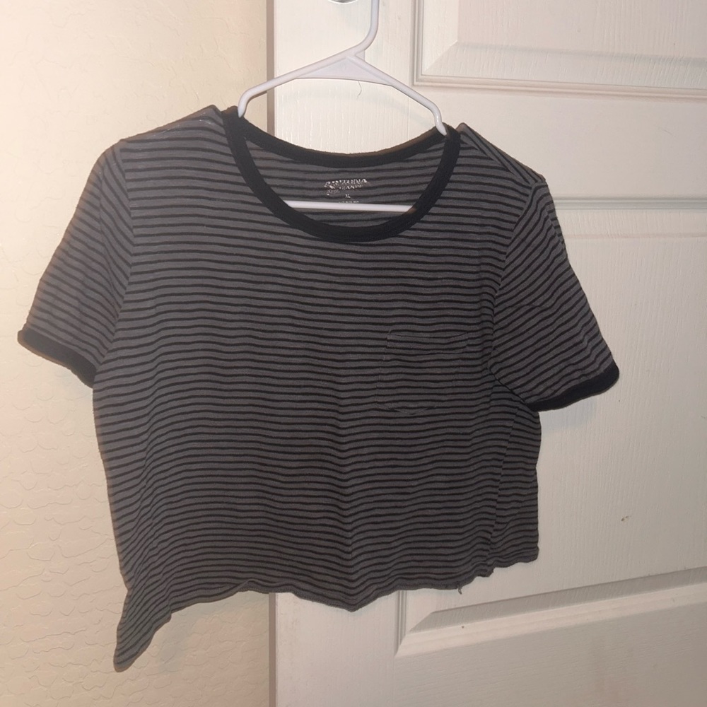 Black and grey striped cropped t shirt